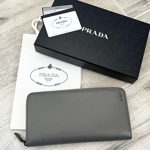 Prada Grey Saffiano Travel Organizer Wallet - Picture 1 of 10